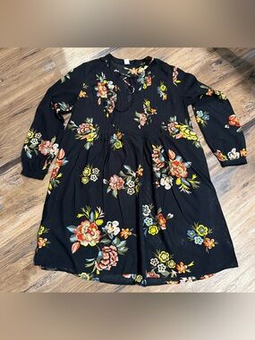 Old Navy Black Floral Long Sleeve Dress